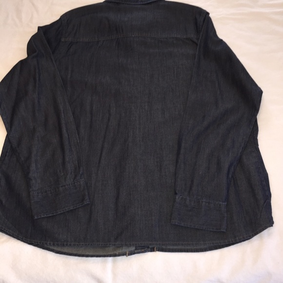 Jones New York Jeans light Denim Shirt NWT - Picture 5 of 6